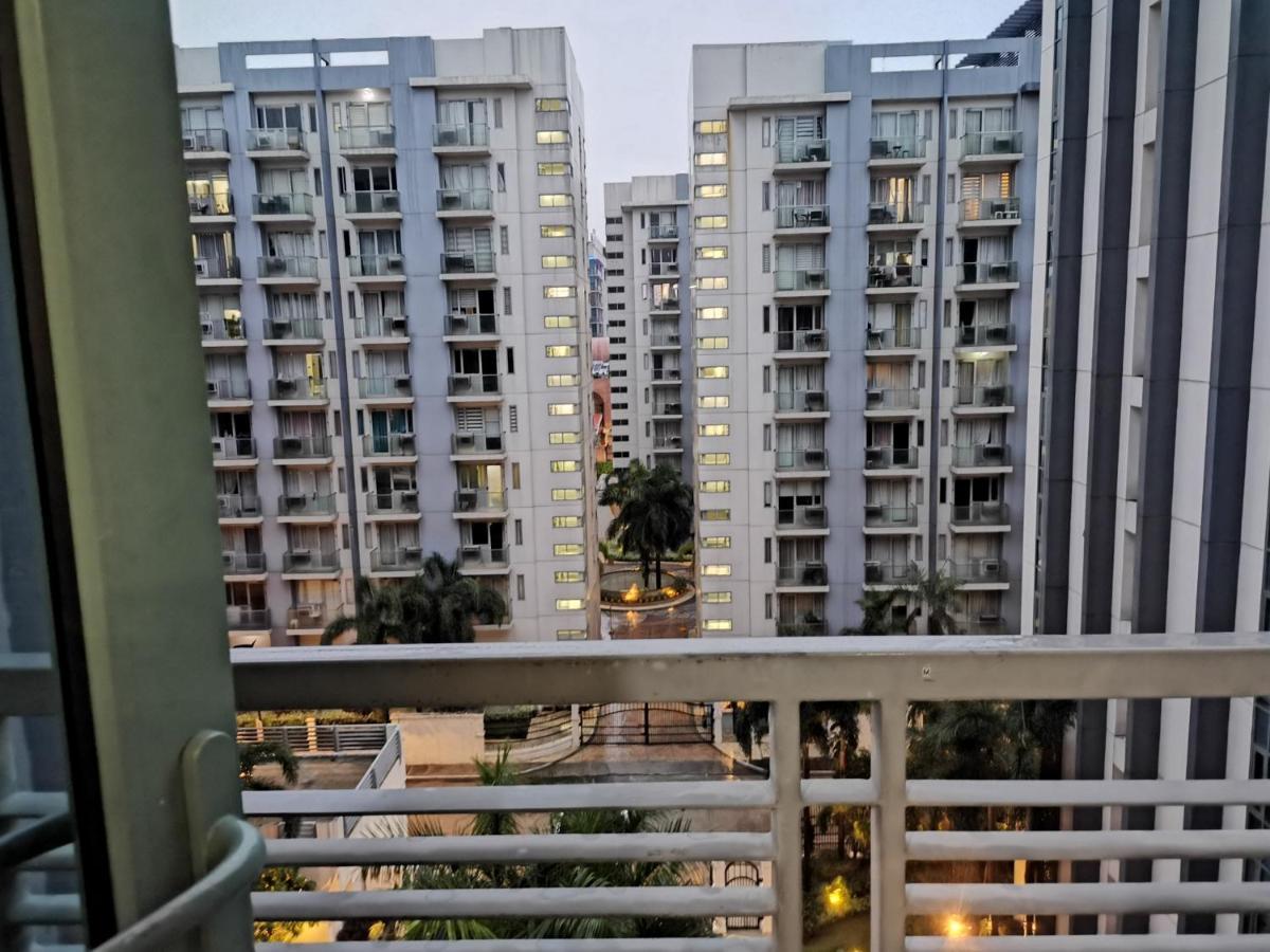 Palm Tree Villas Pasay Bagian luar foto