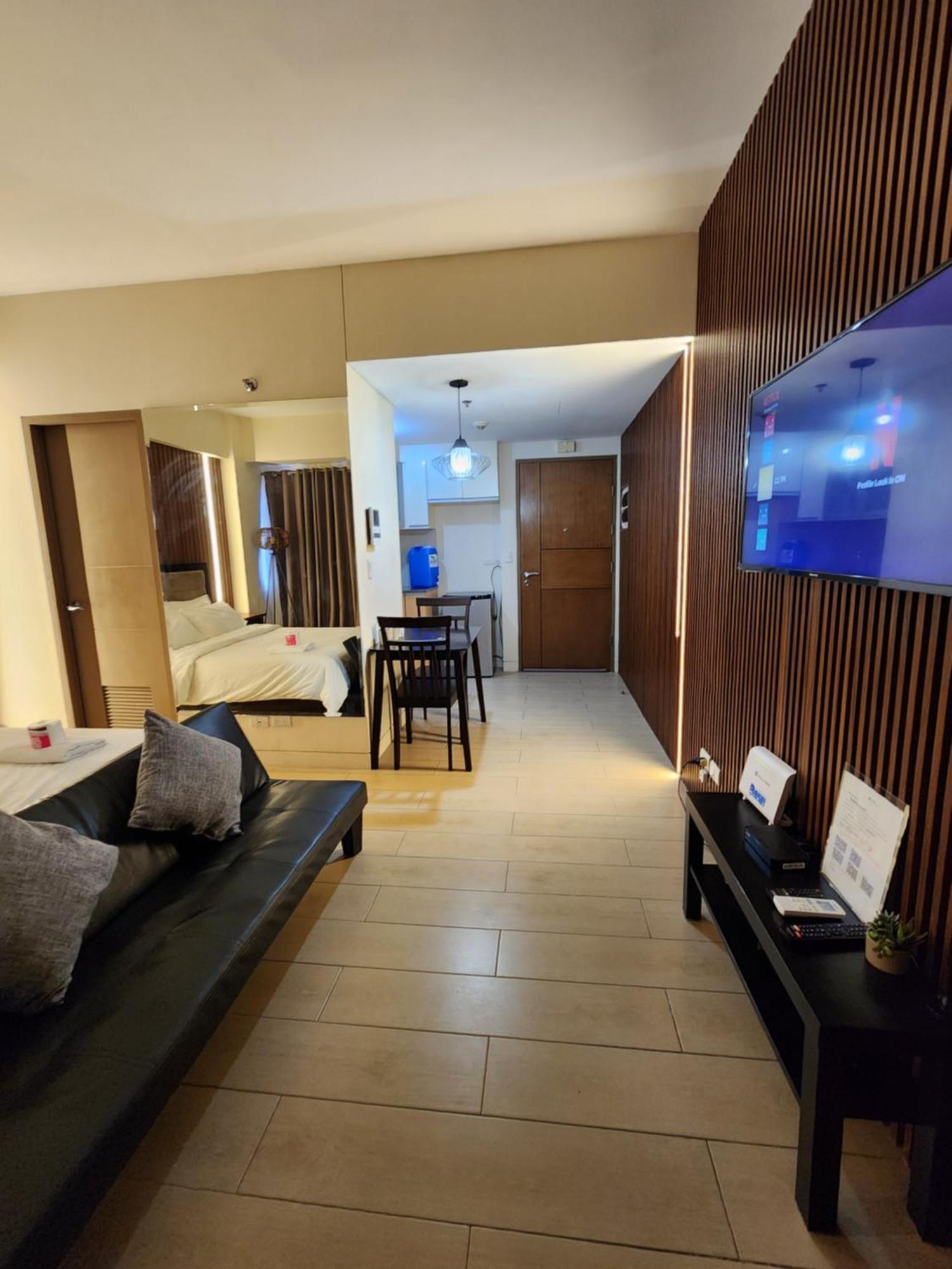 Palm Tree Villas Pasay Bagian luar foto